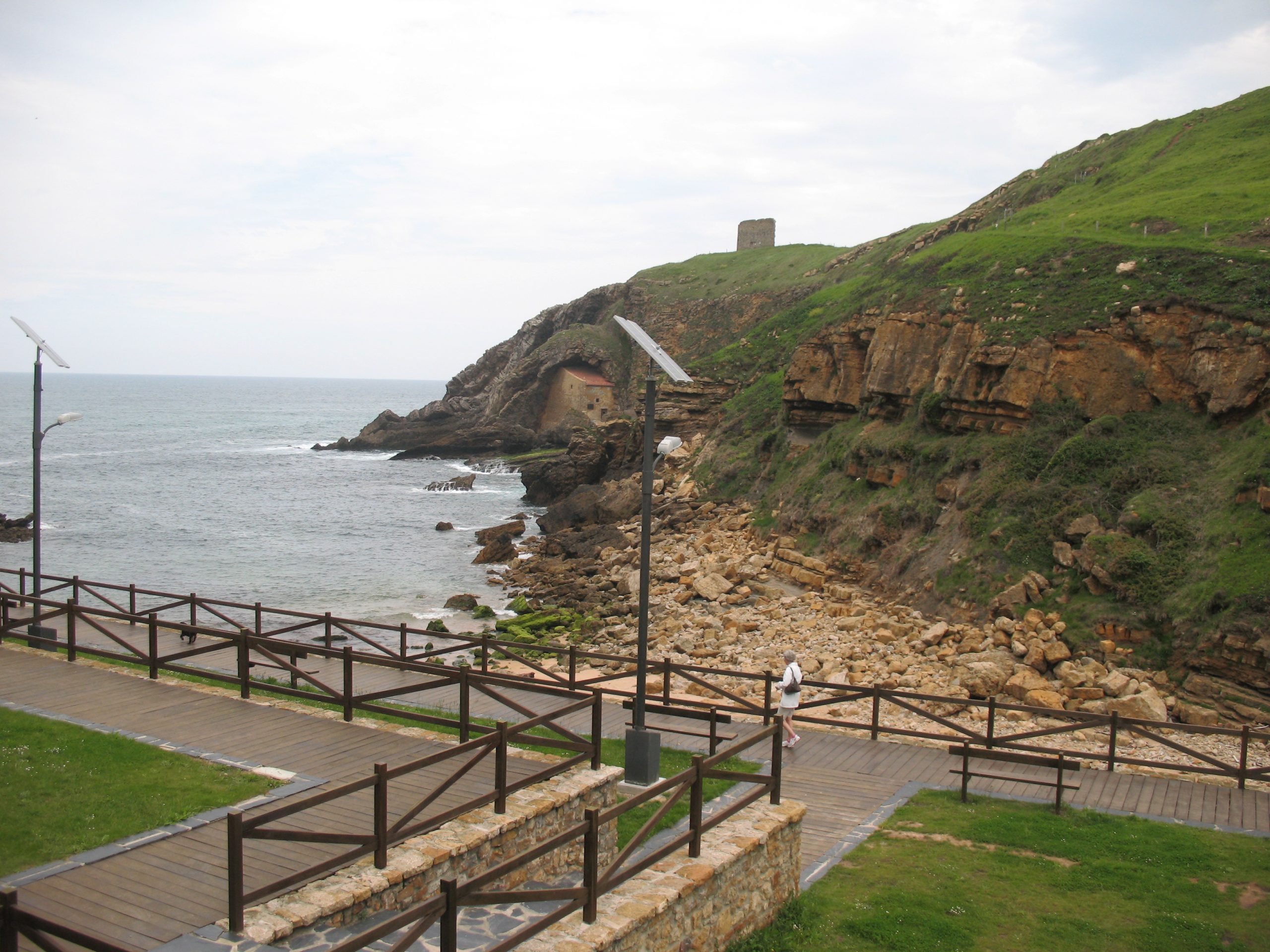 Aparca en Santillana del Mar con ParkingLibre